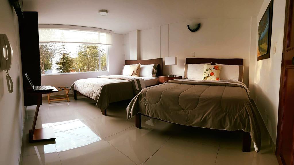 Hotel Fontanar Usaquen بوغوتا الغرفة الصورة